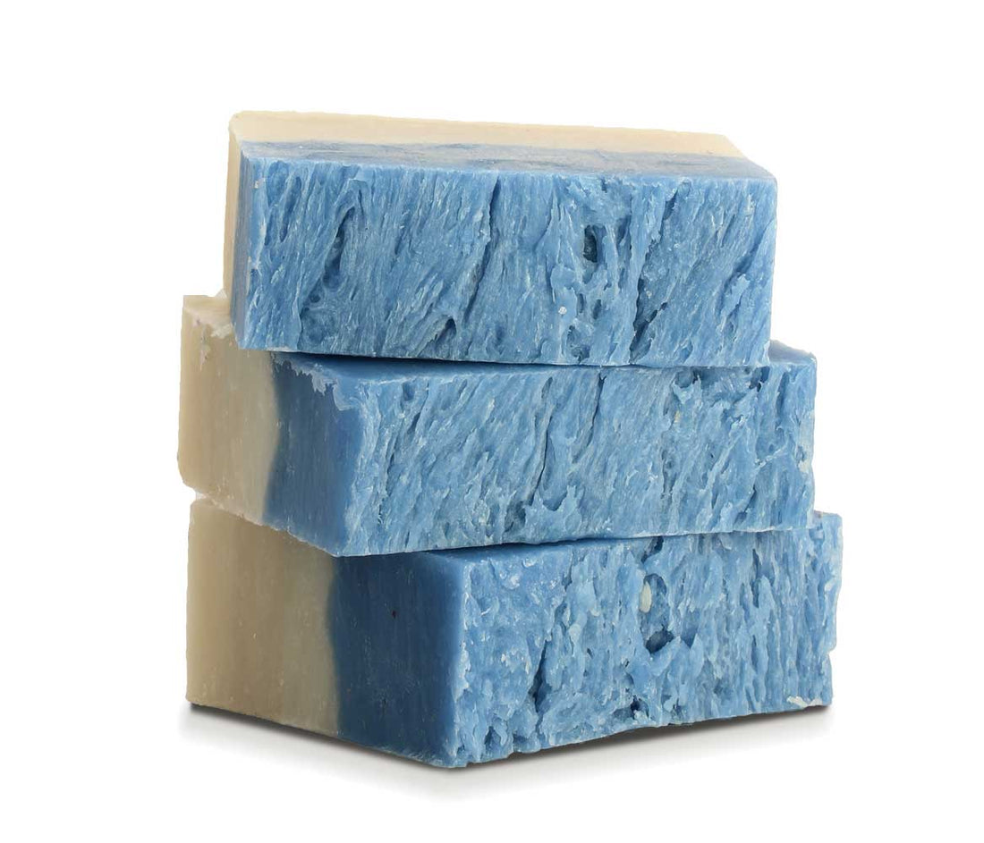 3-pack of Green Koala ocean scented organic soap bar colored with mica powder. Each bar is 5oz.